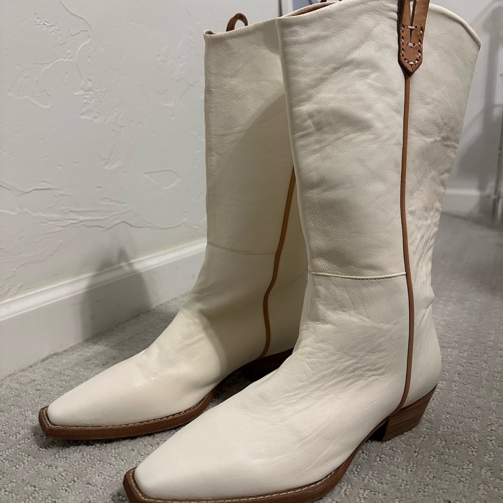 Elegant White Leather Women's Boots